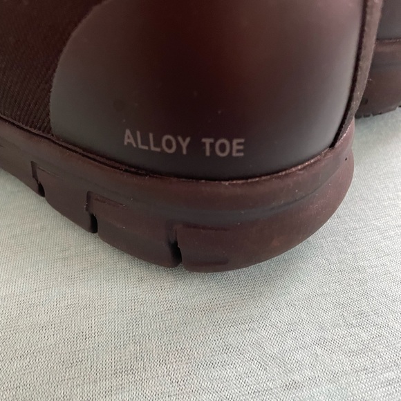 Skechers Alloy Toe Slip Resistant Women’s work shoes size 9 NWOB - Picture 7 of 8